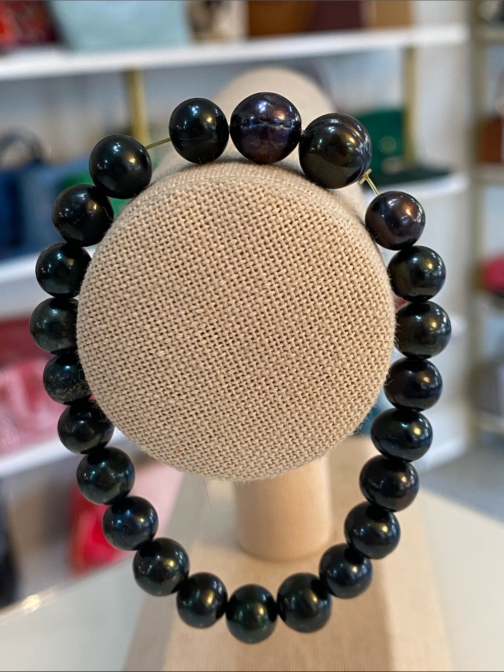 Black GENUINE Pearl Stretch Bracelet